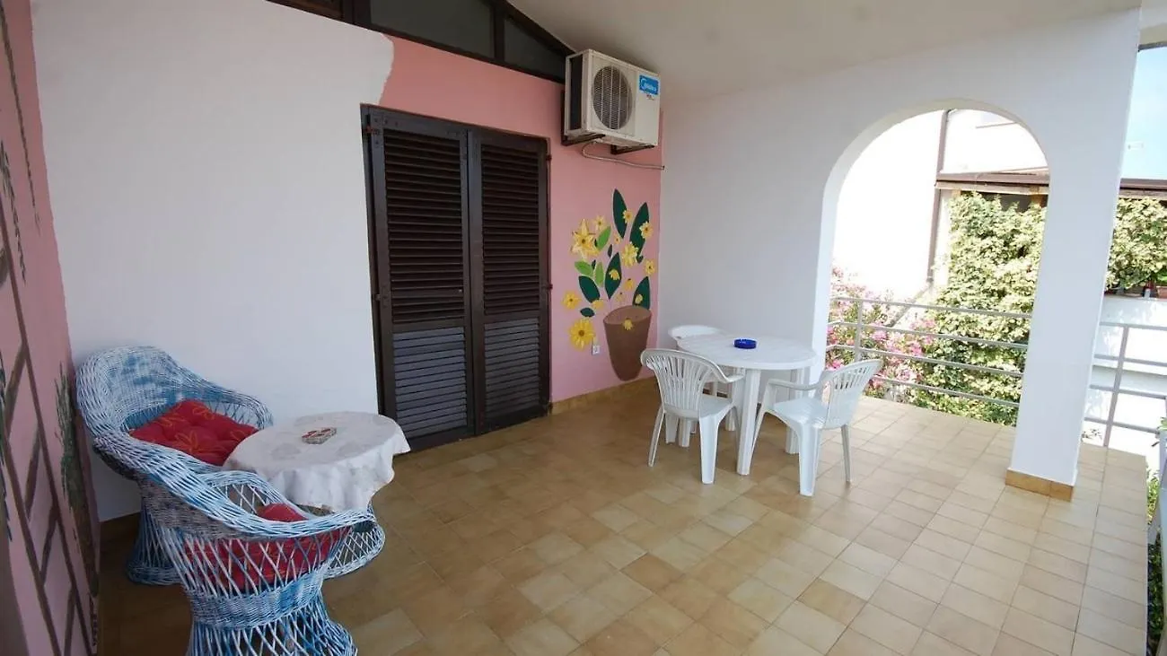 Apartments With A Parking Space Njivice, Krk - 21726 Njivice