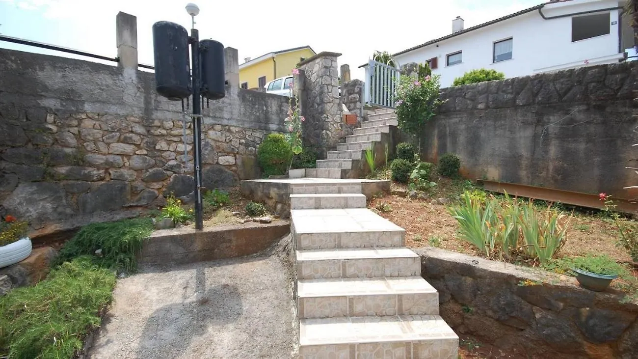 Apartments With A Parking Space Njivice, Krk - 21726 0*, Njivice Croatia